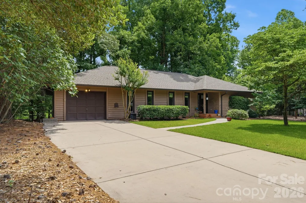 6 Catawba Ridge Court #6 Lake Wylie, SC 29710