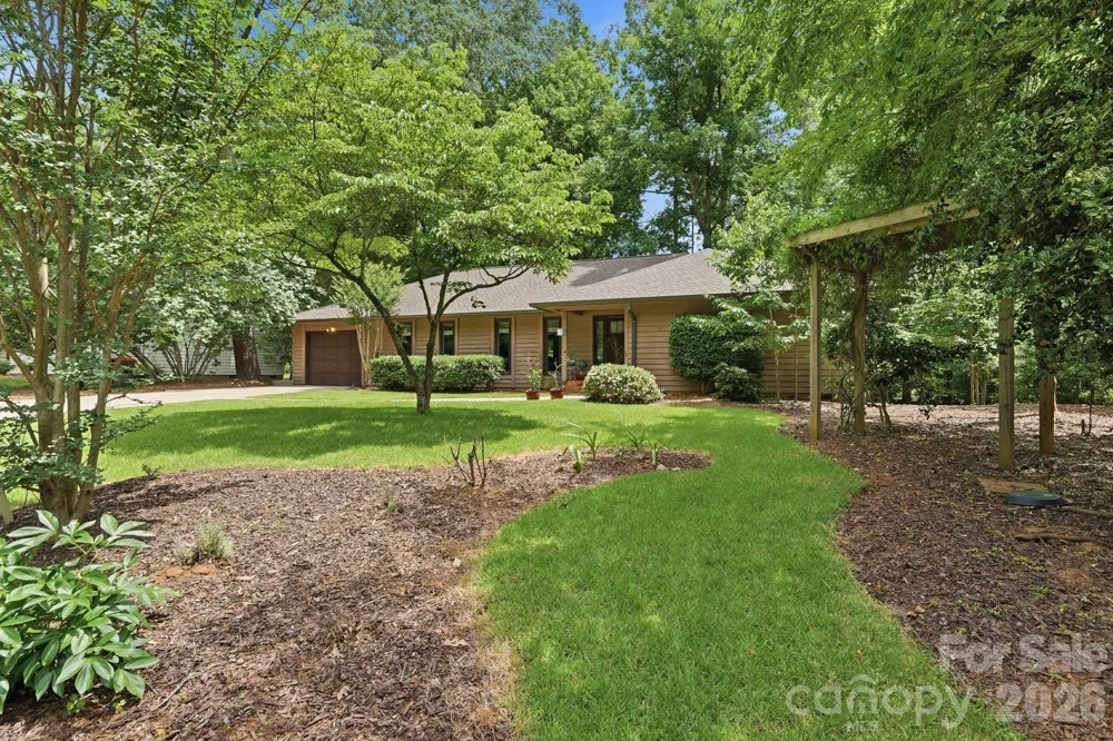 6 Catawba Ridge Court #6 Lake Wylie, SC 29710