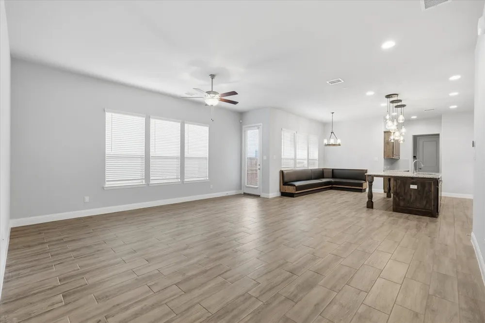 163 Mccartt Drive Lewisville, TX 75067