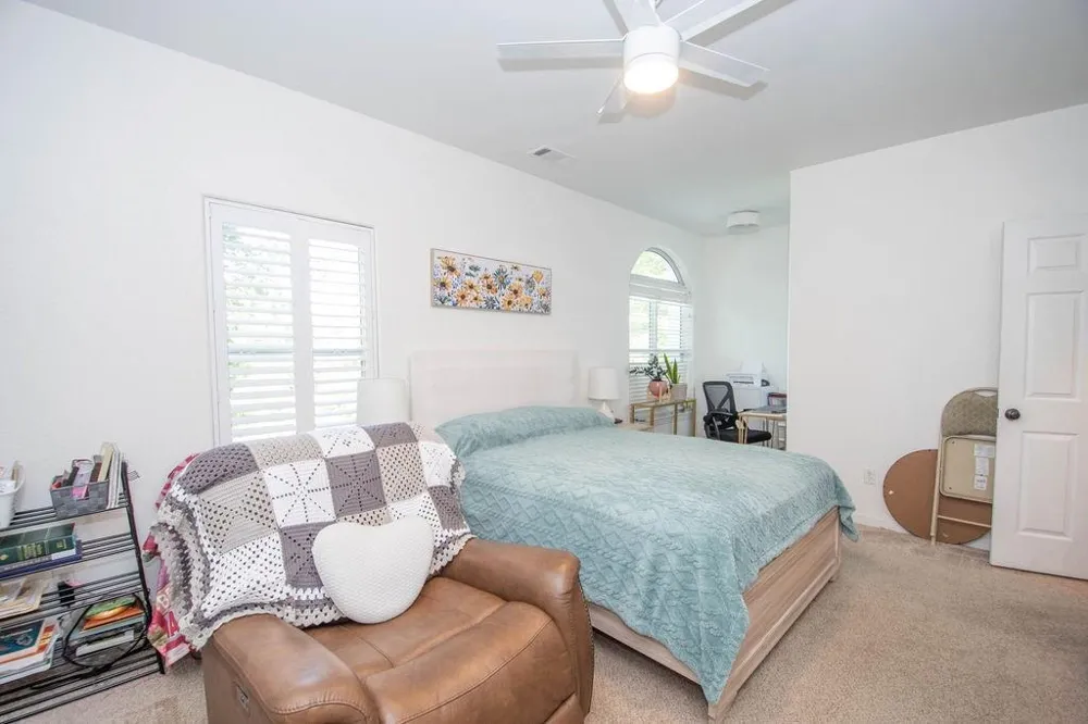 115 Hazelridge Lane Sharpsburg, GA 30277