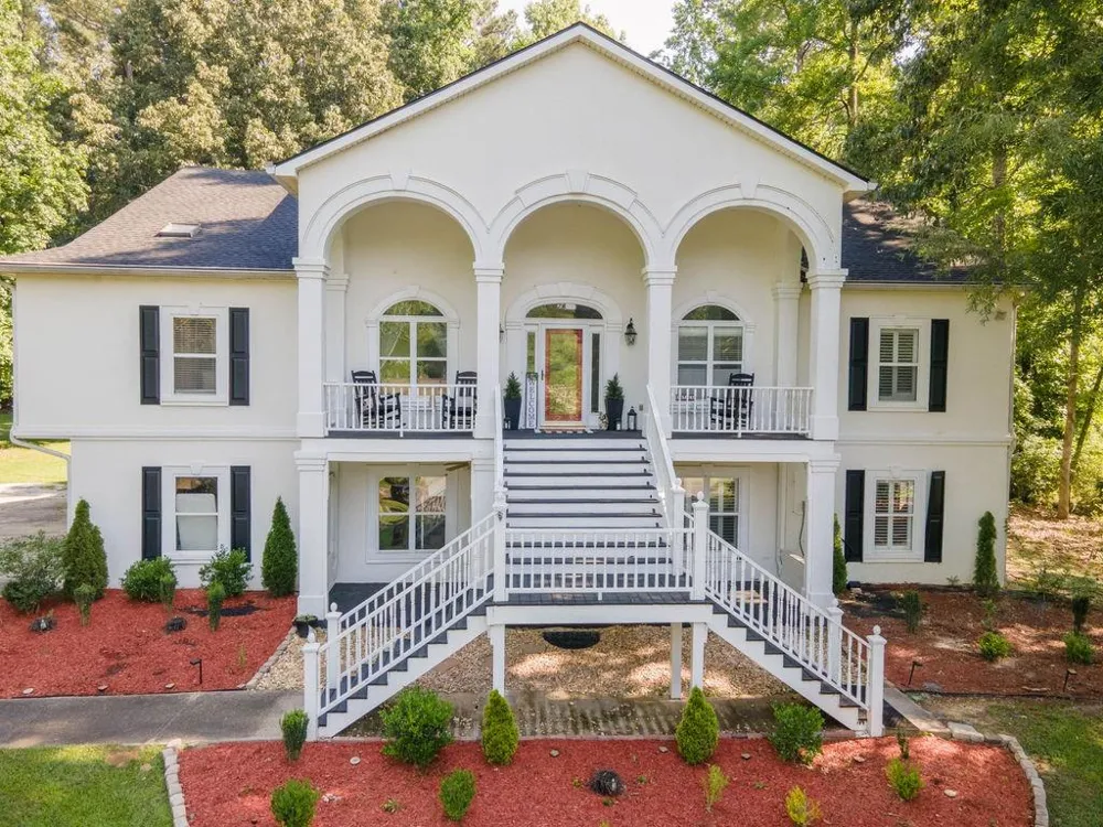 115 Hazelridge Lane Sharpsburg, GA 30277