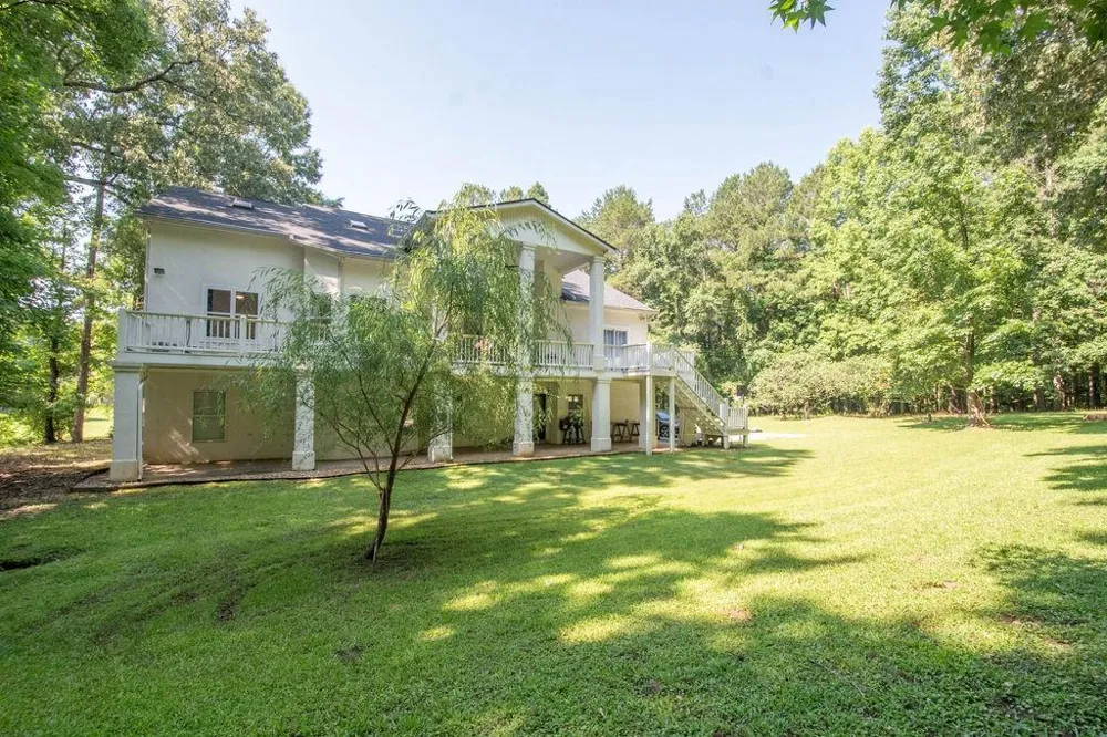 115 Hazelridge Lane Sharpsburg, GA 30277