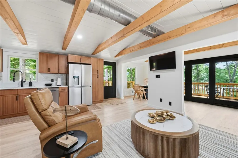 233 Lakeshore Drive Eatonton, GA 31024