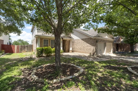 454 Fall Circle