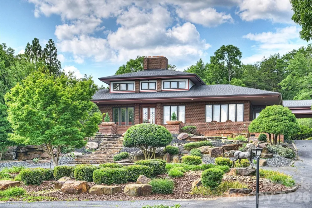 172 & 186 Tuckertown Road New London, NC 28127