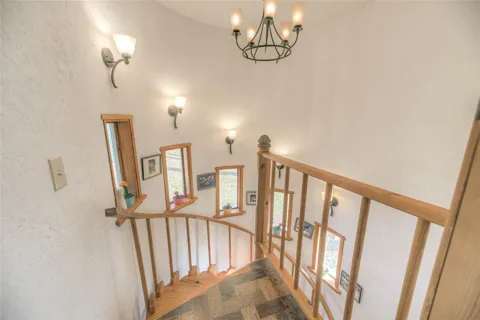 123 Hilltop