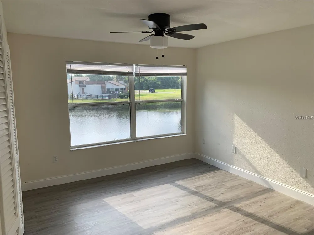 17202 SANDALWOOD DRIVE #202 Wildwood, FL 34785
