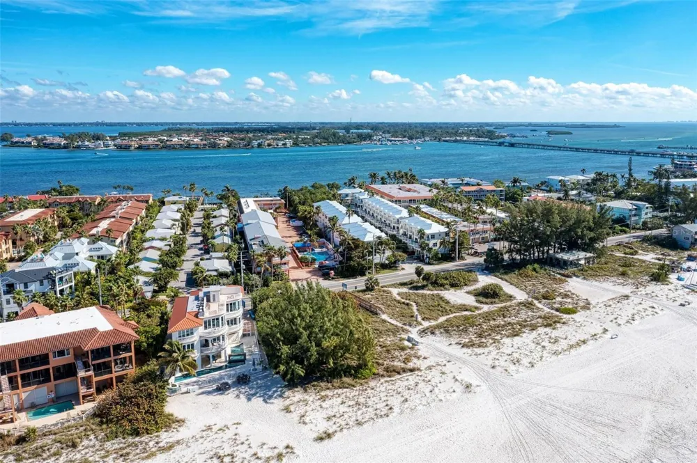 1469 GULF DRIVE Bradenton Beach, FL 34217