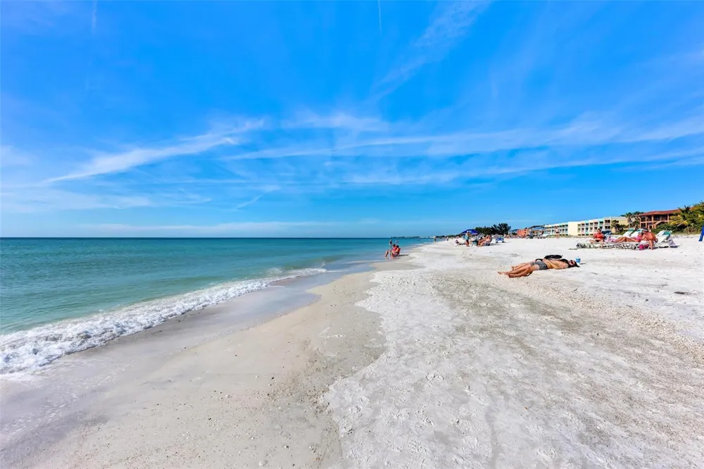 1469 GULF DRIVE Bradenton Beach, FL 34217