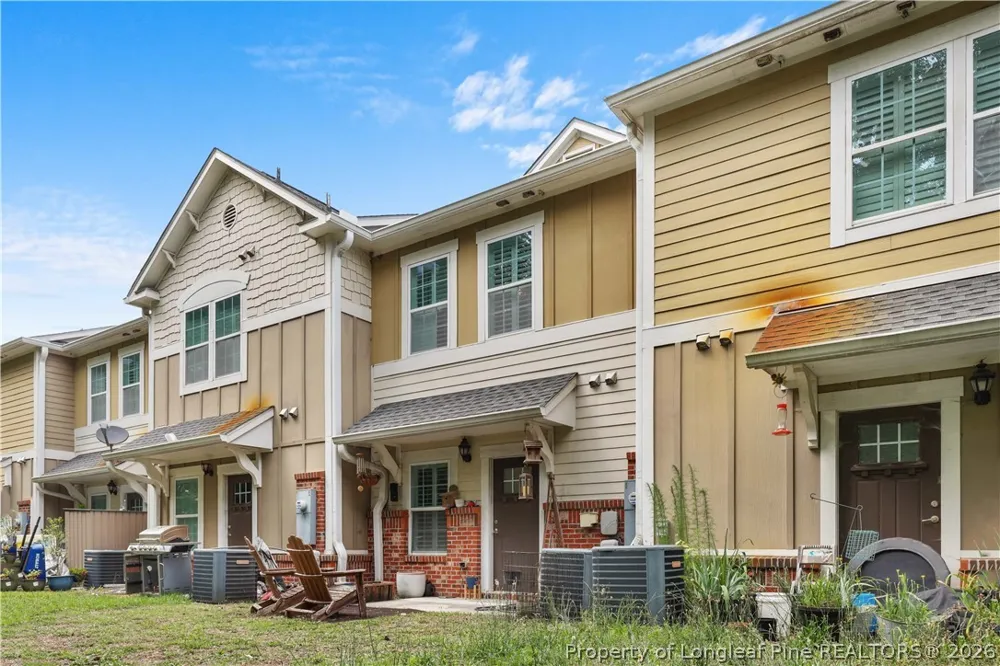40 Hunter's Run Avenue Pembroke, NC 28372