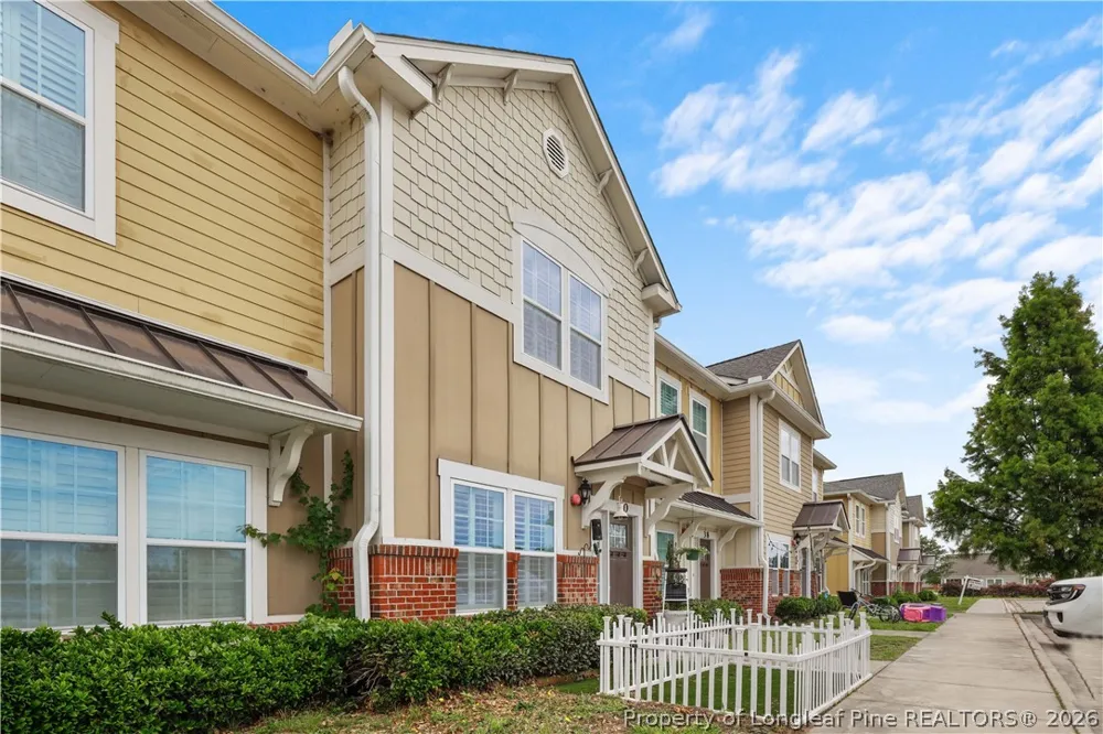 40 Hunter's Run Avenue Pembroke, NC 28372