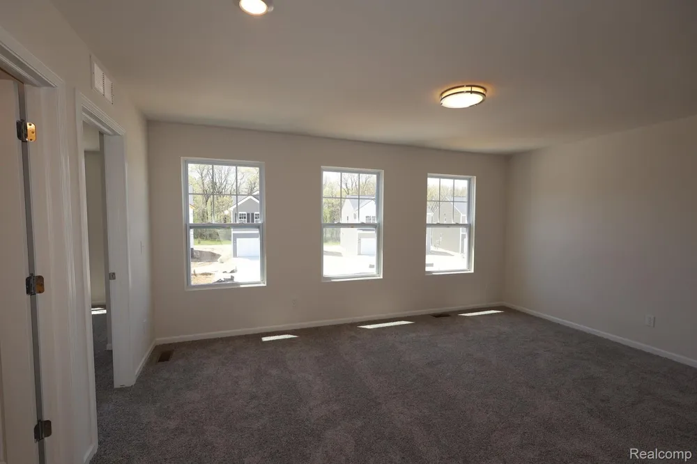 412 Hidden River W W Holly Township, MI 48442