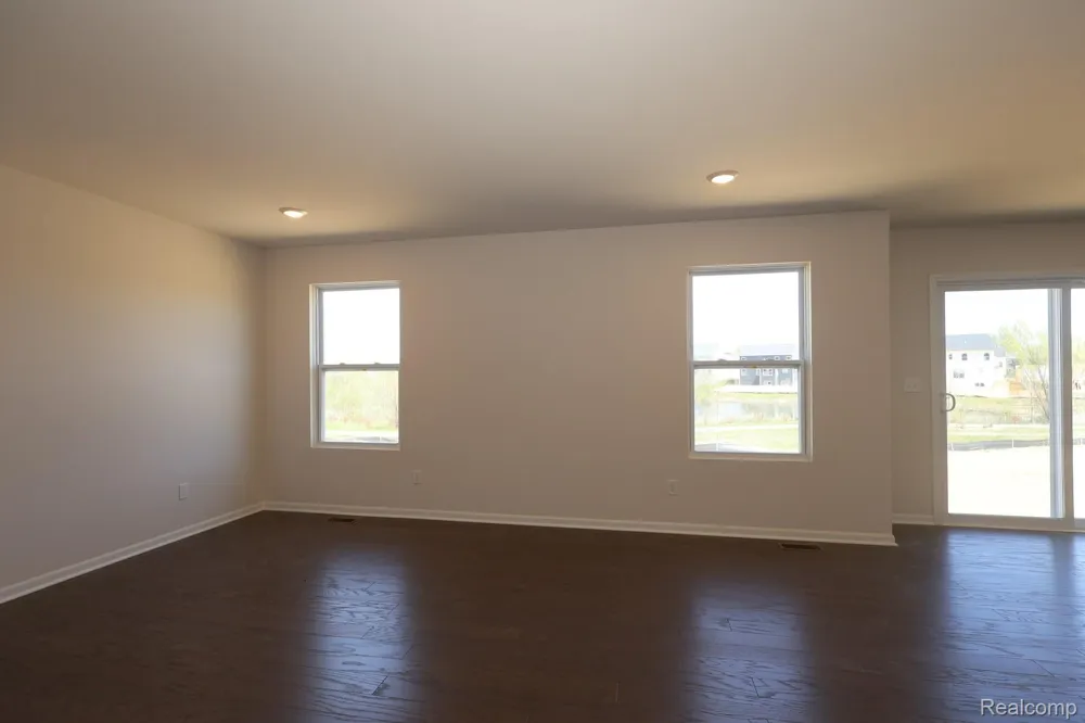412 Hidden River W W Holly Township, MI 48442