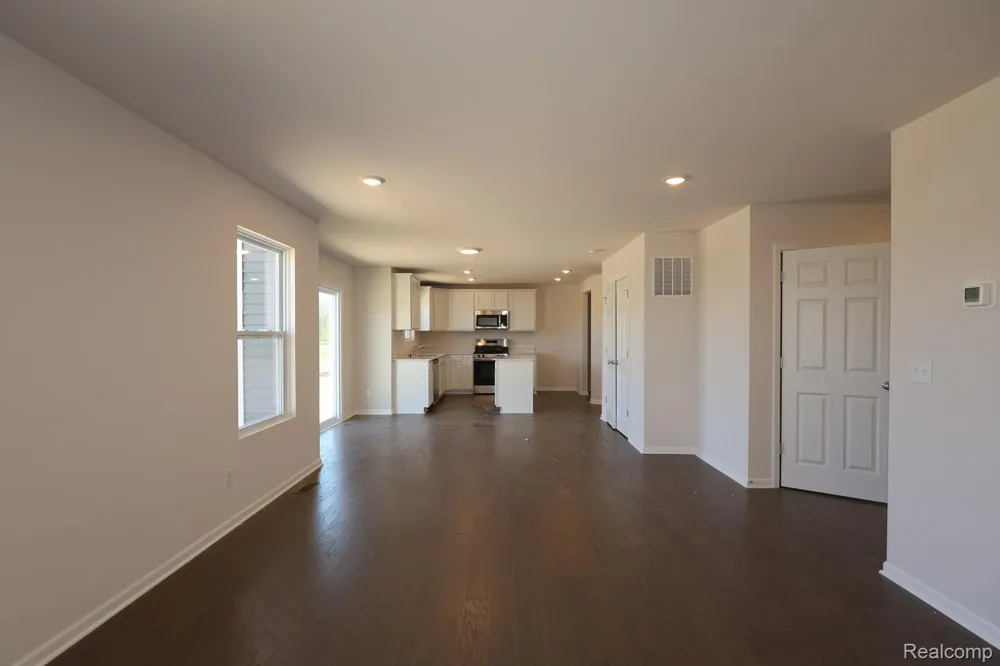 412 Hidden River W W Holly Township, MI 48442