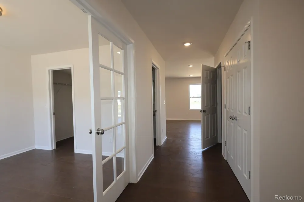 412 Hidden River W W Holly Township, MI 48442