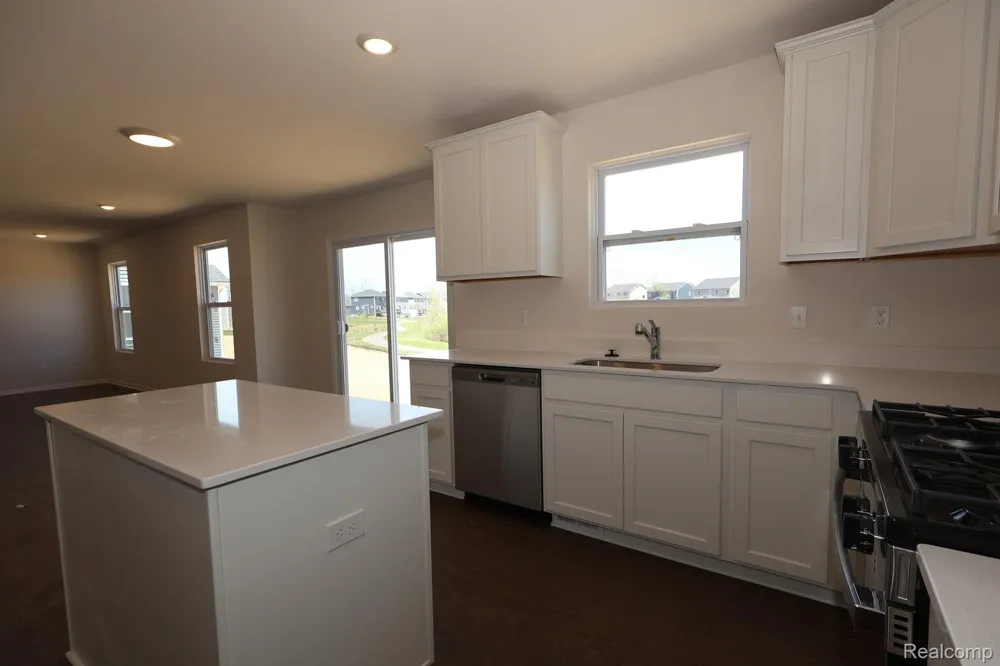 412 Hidden River W W Holly Township, MI 48442