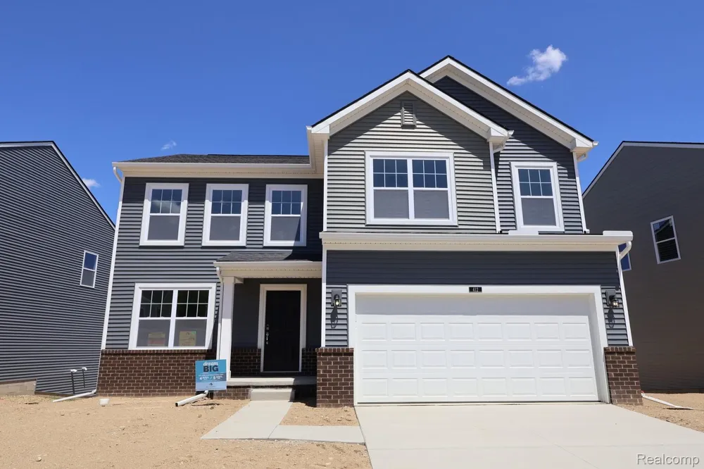 412 Hidden River W W Holly Township, MI 48442