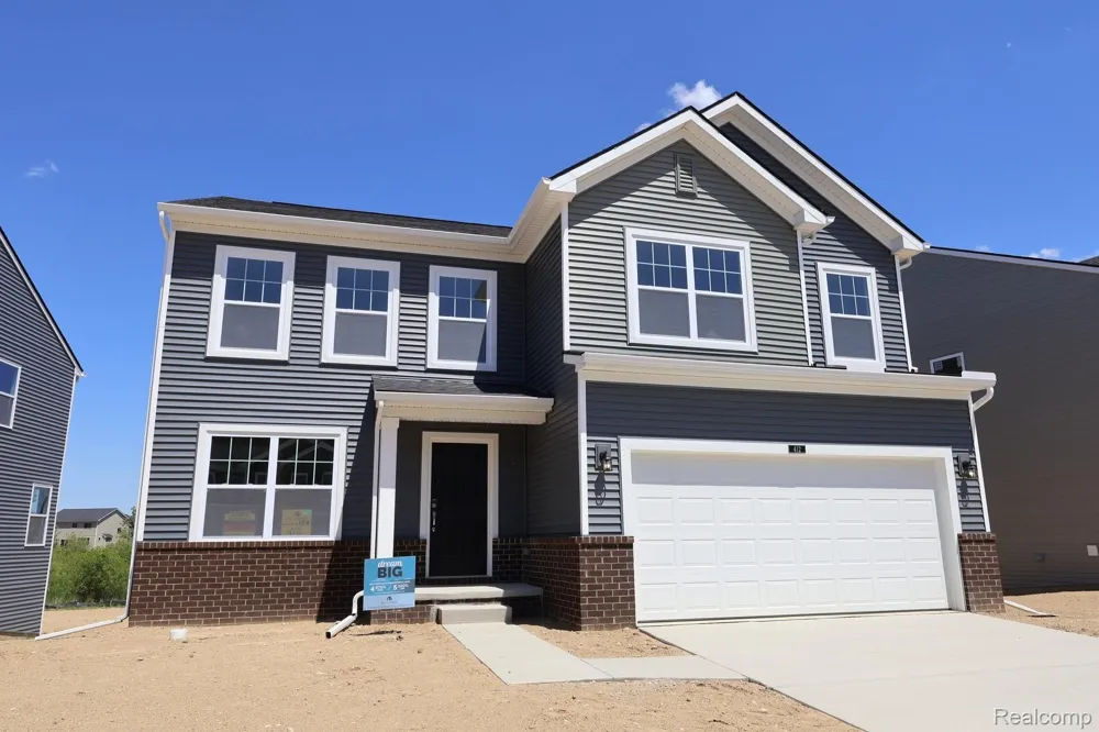 412 Hidden River W W Holly Township, MI 48442