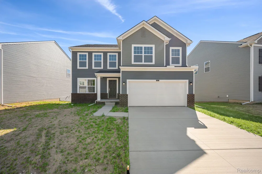 412 Hidden River W W Holly Township, MI 48442