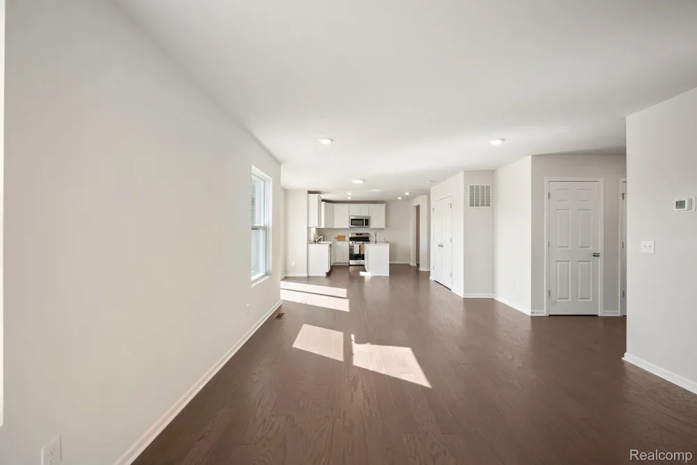 412 Hidden River W W Holly Township, MI 48442