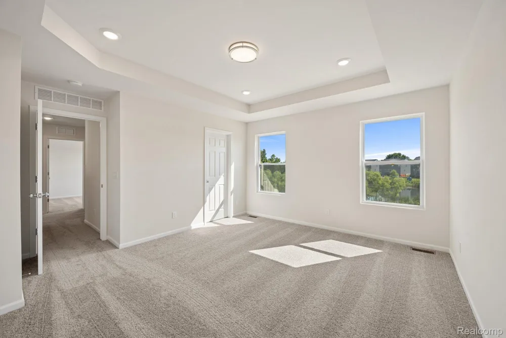 412 Hidden River W W Holly Township, MI 48442