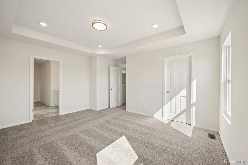 412 Hidden River W W Holly Township, MI 48442