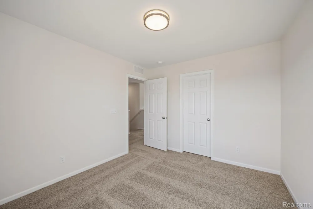 412 Hidden River W W Holly Township, MI 48442