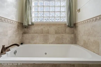 2205 Arnold Lane Malabar, FL 32950