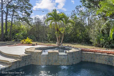 2205 Arnold Lane Malabar, FL 32950