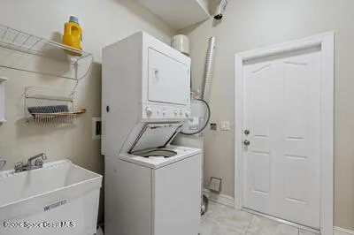 2205 Arnold Lane Malabar, FL 32950