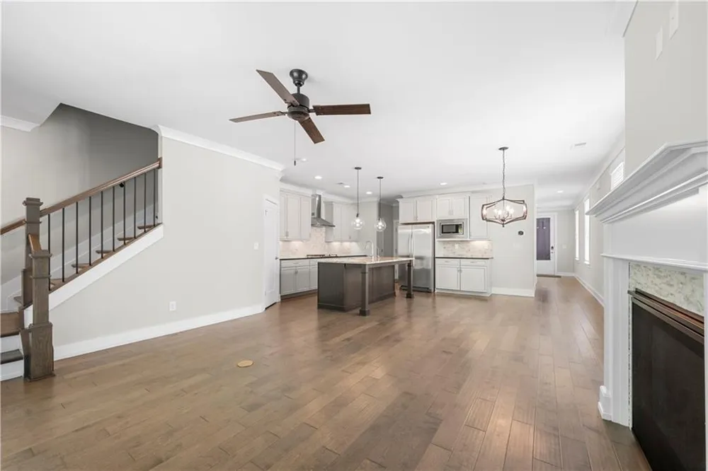 154 Bellehaven Drive Woodstock, GA 30188