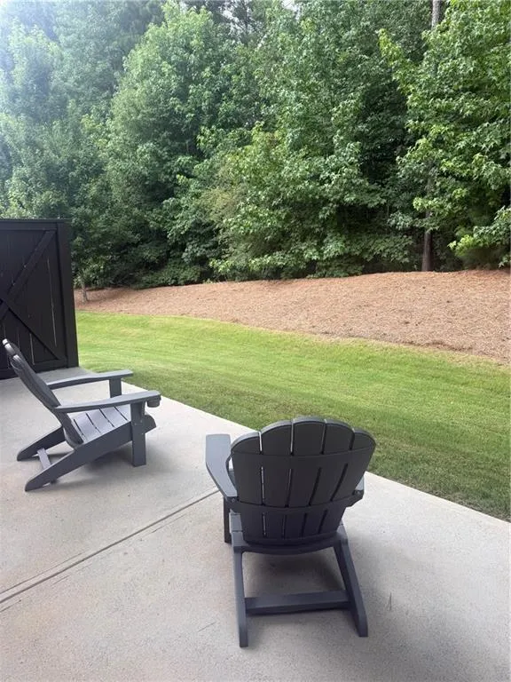 154 Bellehaven Drive Woodstock, GA 30188