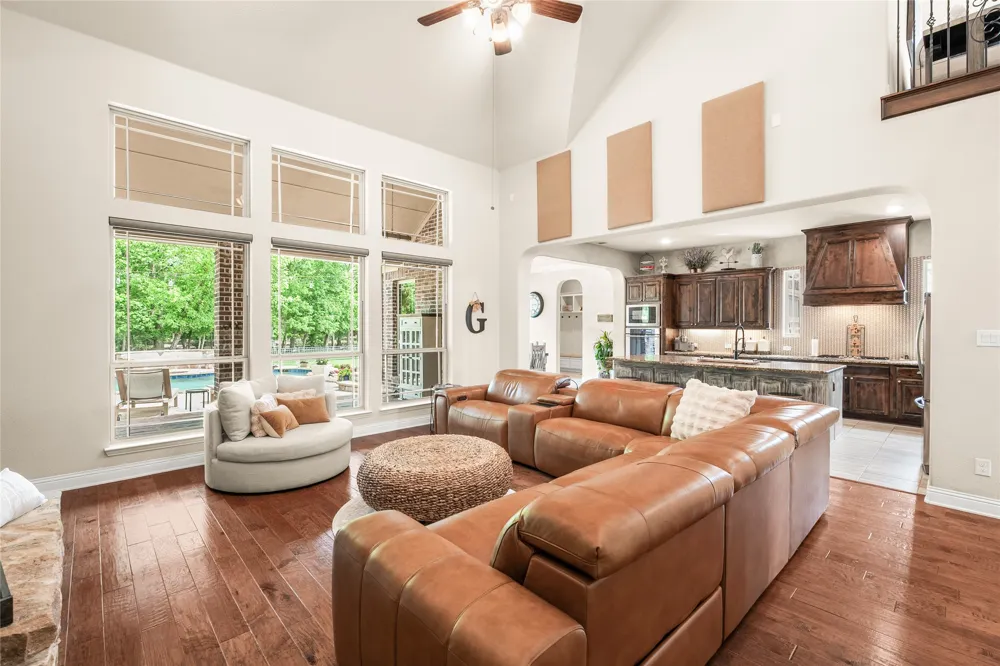 1615 Sara Cove Lucas, TX 75002