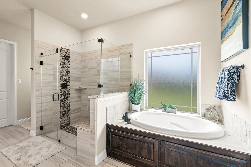 1615 Sara Cove Lucas, TX 75002