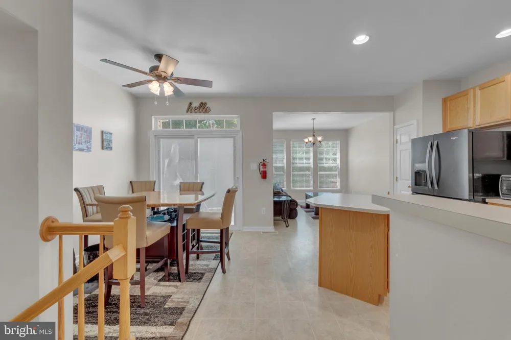 3 SADDLE LANE Sicklerville, NJ 08081