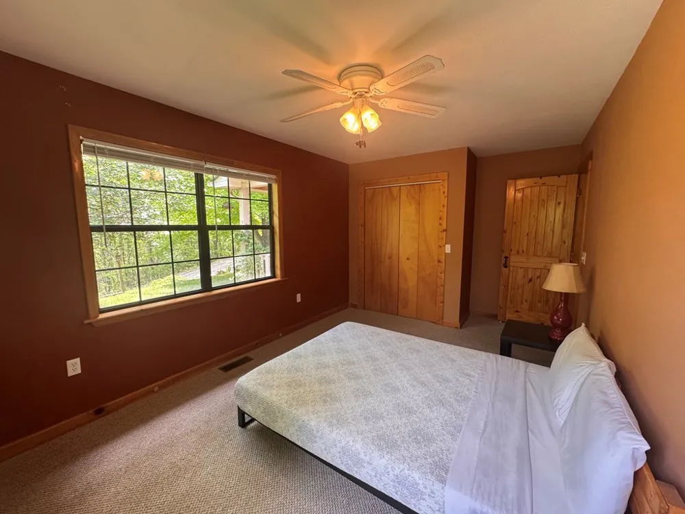 256 High Top Lane Andrews, NC 28901