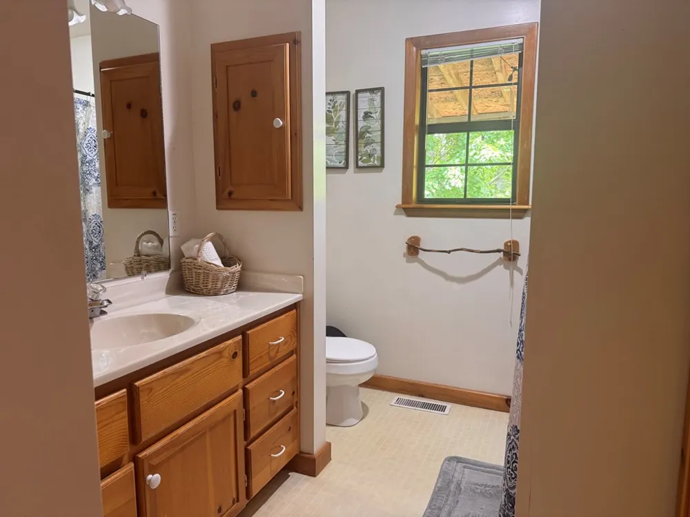 256 High Top Lane Andrews, NC 28901