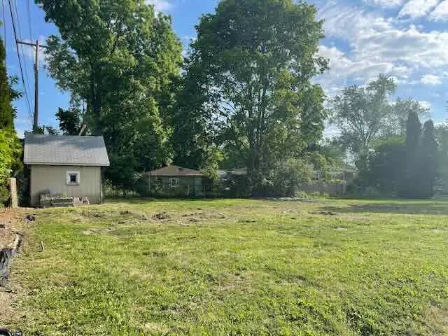 3196 Nordman Road Ann Arbor, MI 48108