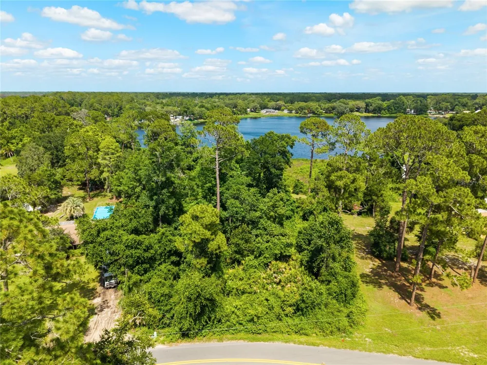 FISHERMANS ROAD Paisley, FL 32767
