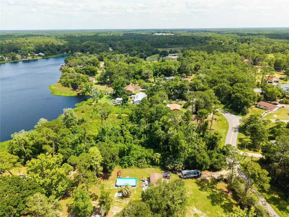 FISHERMANS ROAD Paisley, FL 32767
