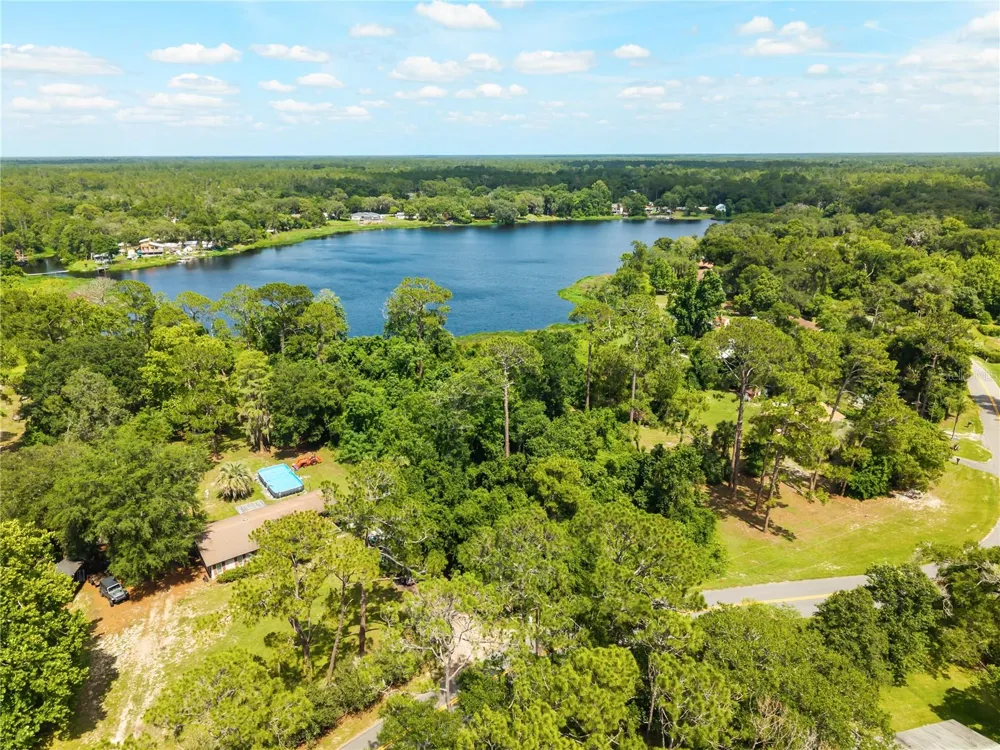 FISHERMANS ROAD Paisley, FL 32767