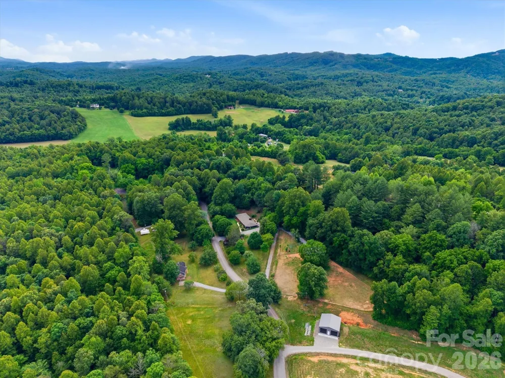 360 Johnson Caldwell Road Boomer, NC 28606