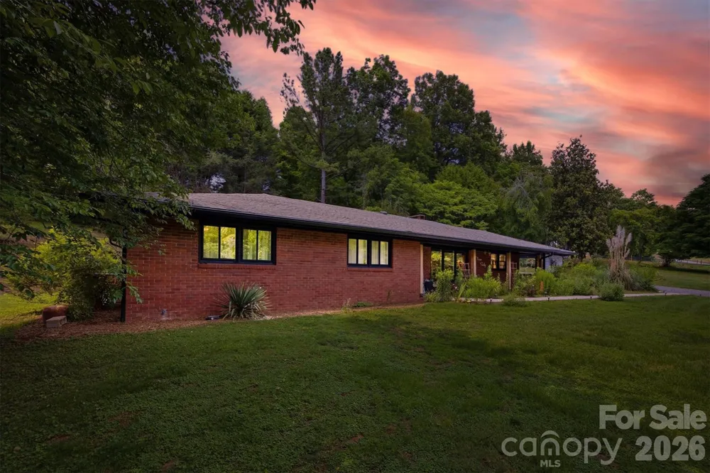 360 Johnson Caldwell Road Boomer, NC 28606