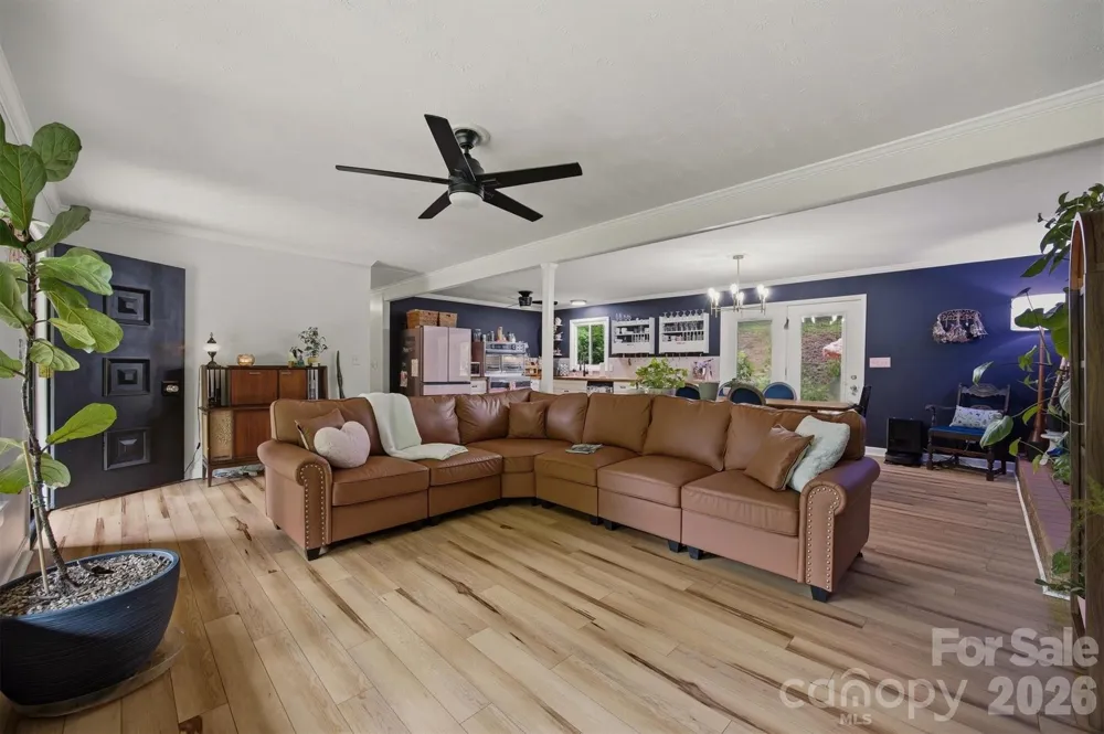 360 Johnson Caldwell Road Boomer, NC 28606
