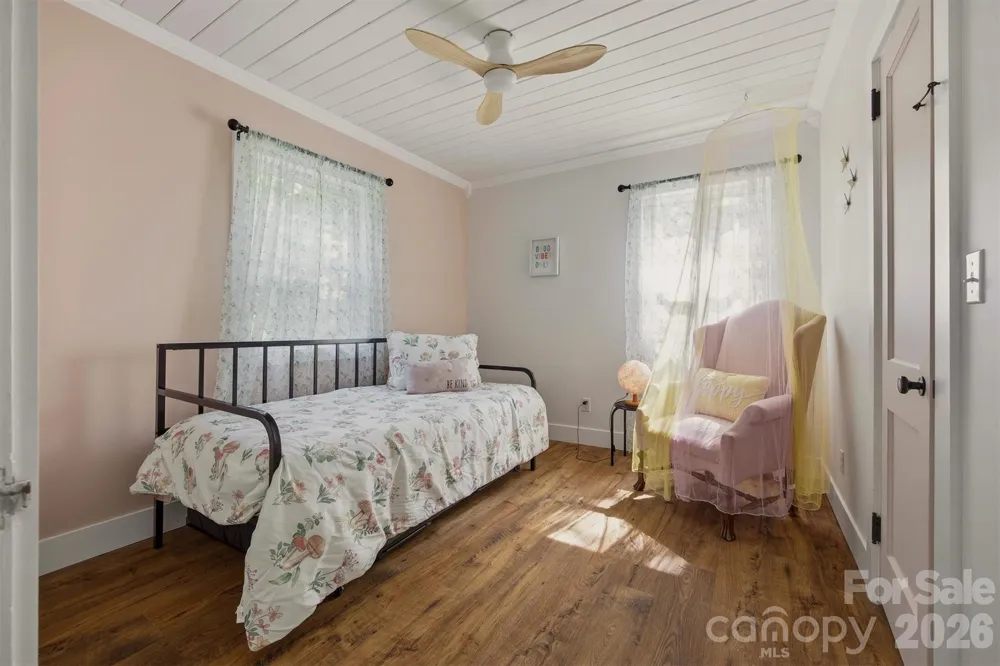 360 Johnson Caldwell Road Boomer, NC 28606