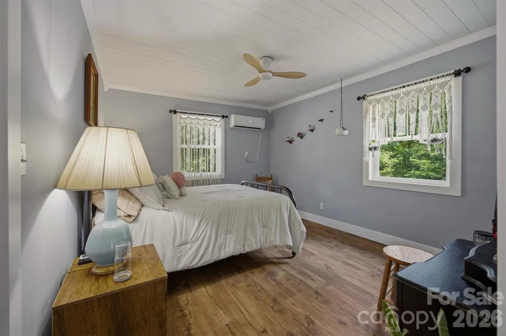 360 Johnson Caldwell Road Boomer, NC 28606