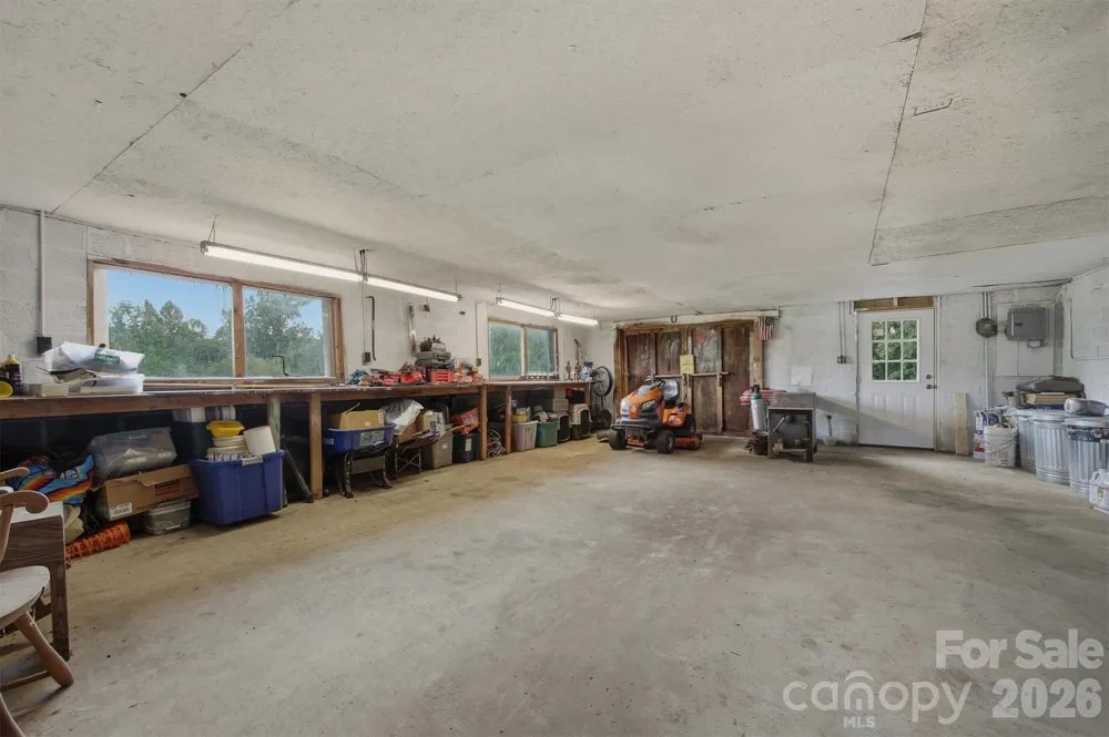 360 Johnson Caldwell Road Boomer, NC 28606