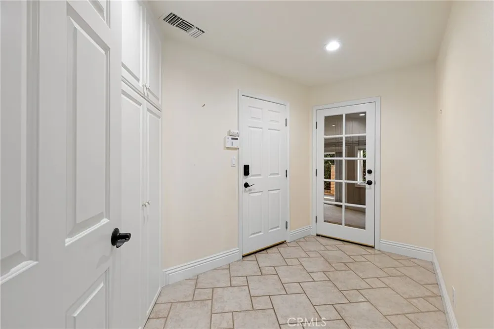 705 Beaverbrook Glendora, CA 91740