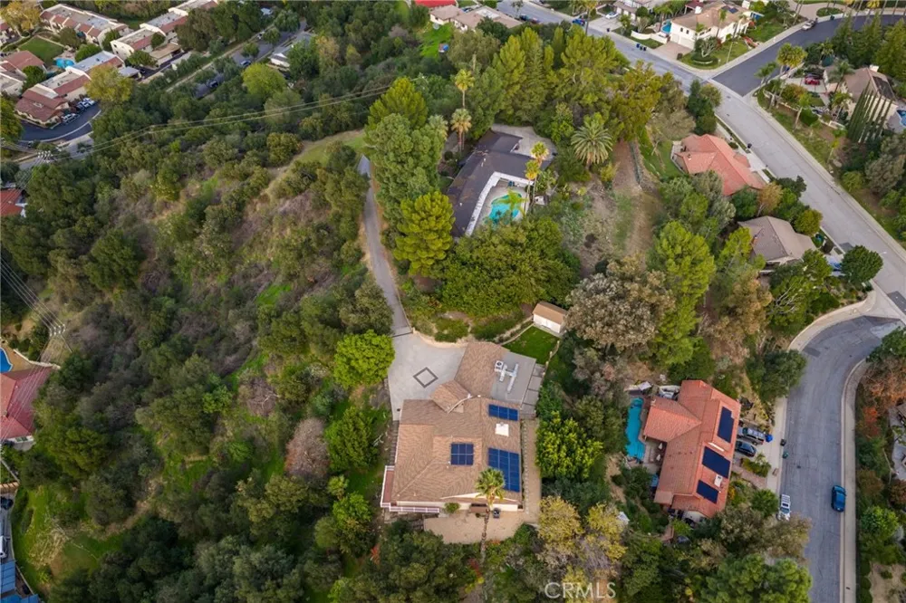 705 Beaverbrook Glendora, CA 91740