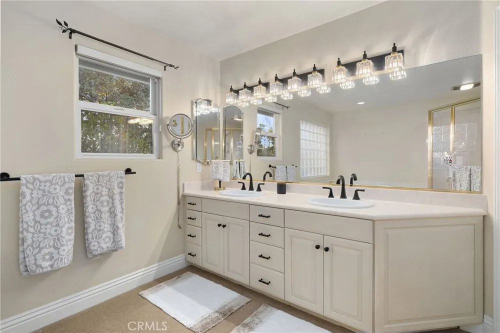 705 Beaverbrook Glendora, CA 91740